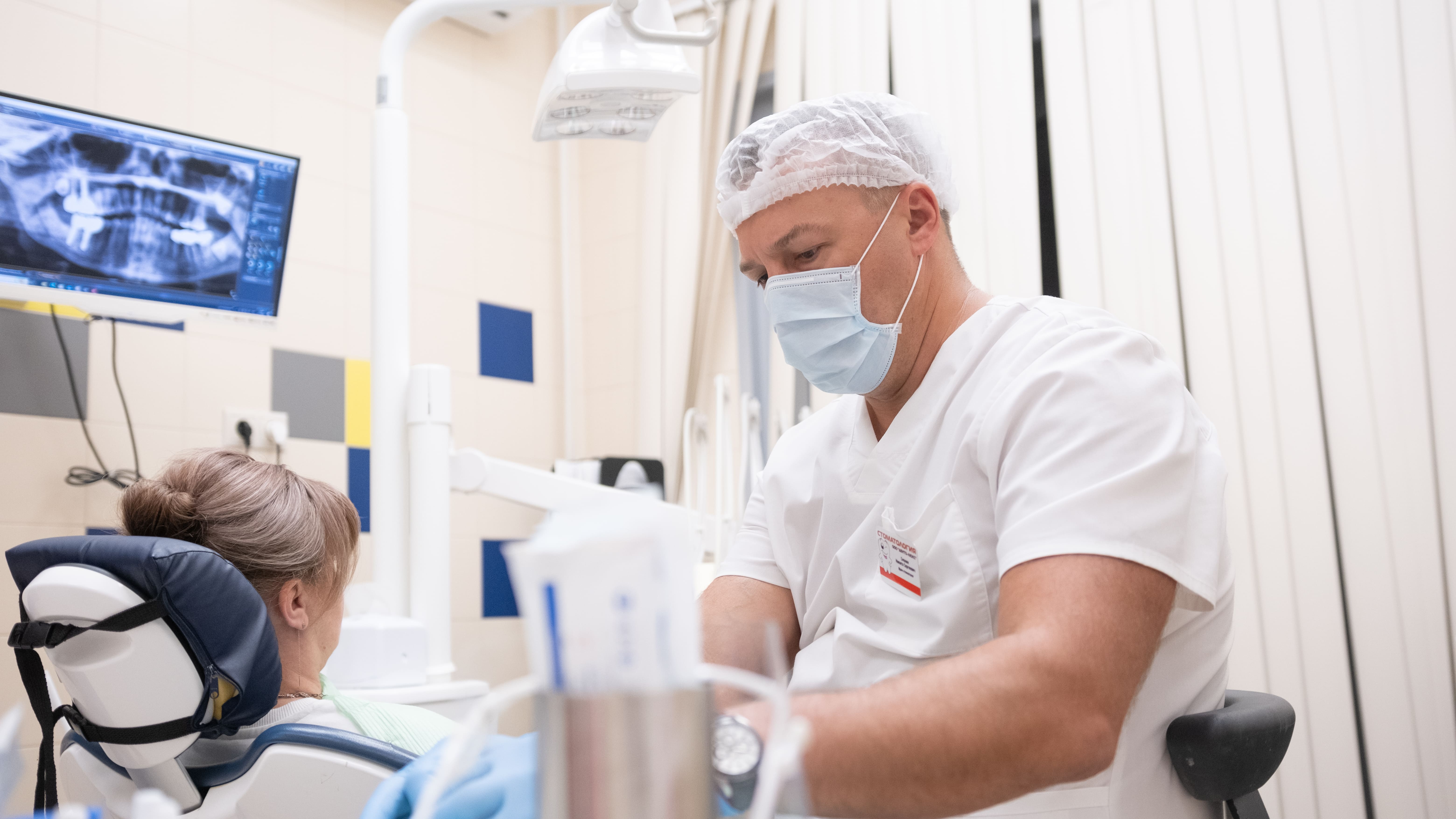 Тотальное протезирование на имплантатах: как вернуть улыбку даже при  полном отсутствии зубов